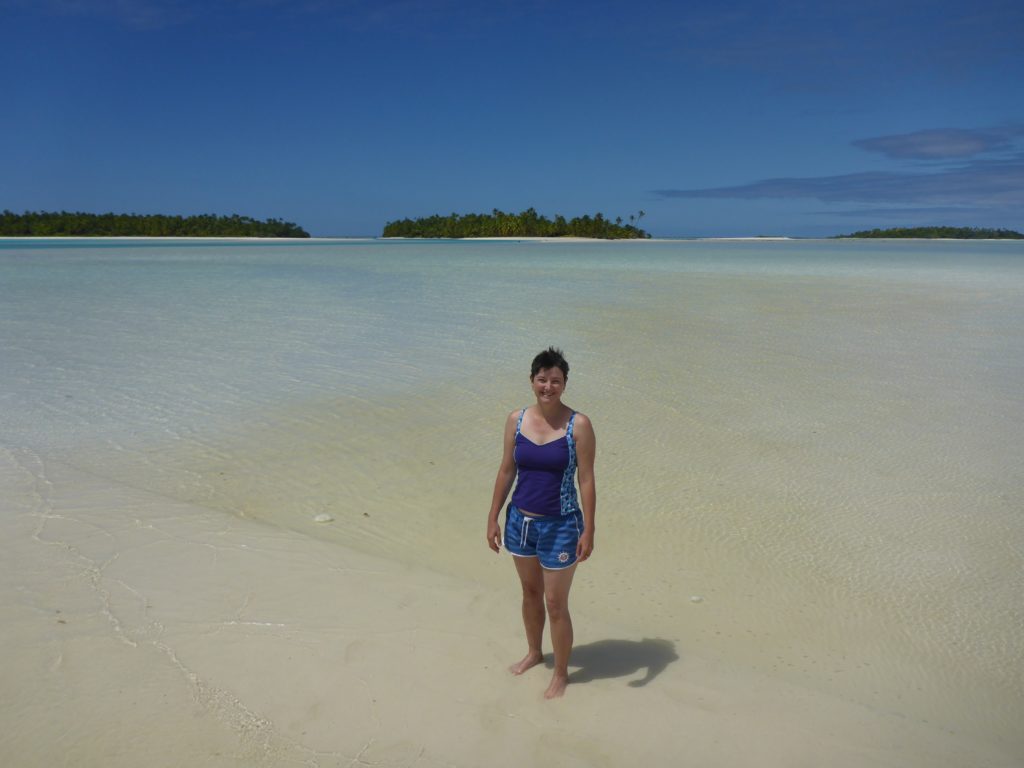 Marooned on a sandbar, Aitutaki lagoon